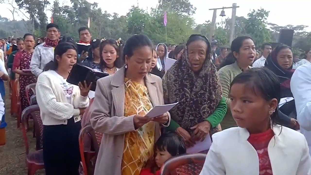 Jingrwai sang mass