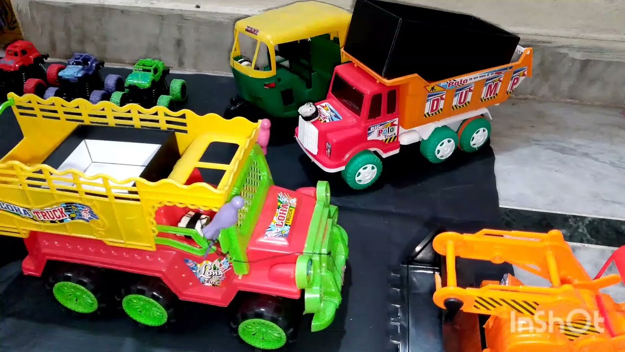 Mini Toy Truck, Playing with Toy Trucks, Bridge