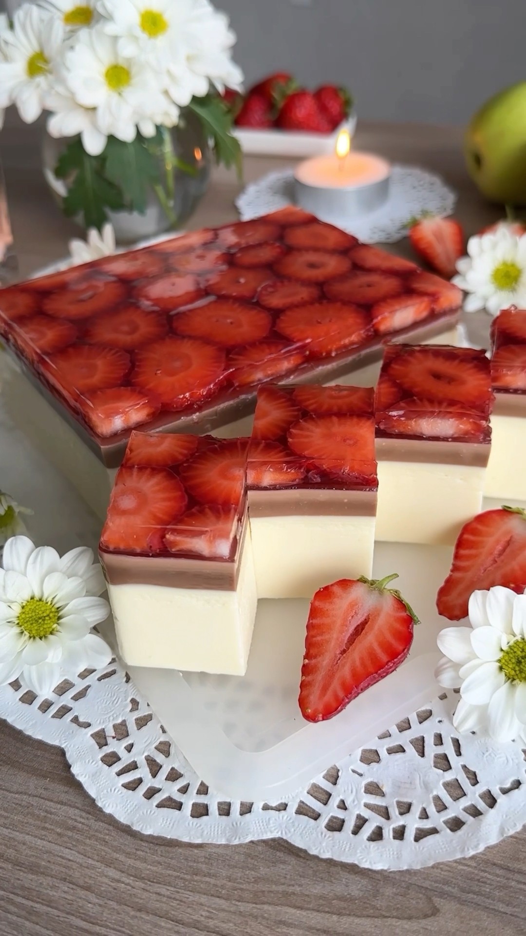 Apfeldessert mit Erdbeeren 😍 - YouTube