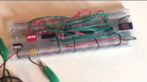 Digital Logic 7 Segment Display with DIP Switch - ILY