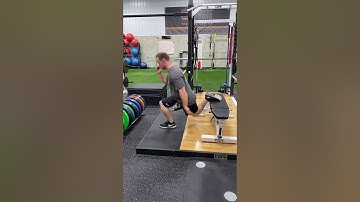 RFE (Rear Foot Elevated) Split Squat Jumps