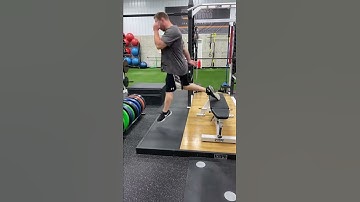 RFE (Rear Foot Elevated) Split Squat Jumps