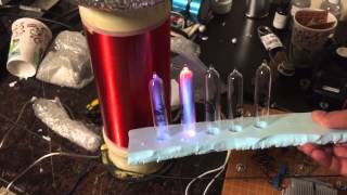 Lighting up Noble Gases with a Tesla Coil