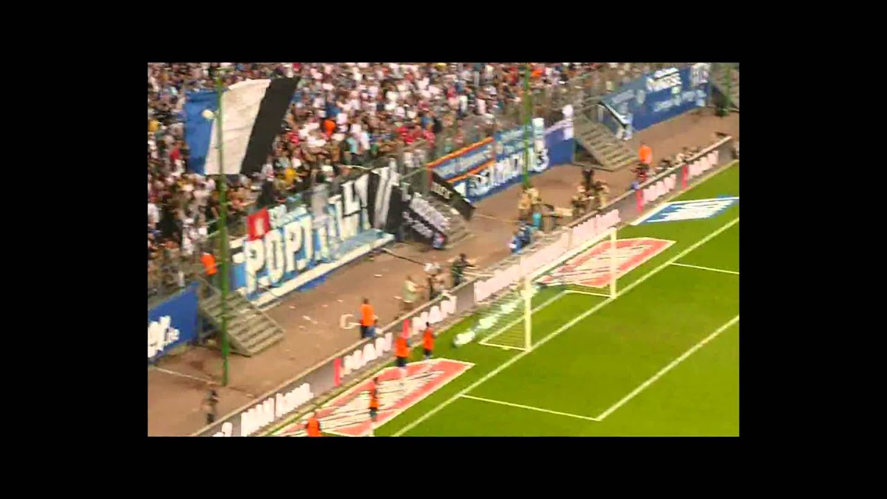 Hamburger SV-Schalke 04  2-1 am 21.08.10.mpeg