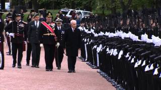 Download Lagu President Shimon Peres welcomed by an honor guard at the Royal Palace in Norway MP3 Download Lagu President Shimon Peres welcomed by an honor guard at the Royal Palace in Norway MP3