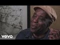 Buddy Guy - Discusses 'Born to Play Guitar'