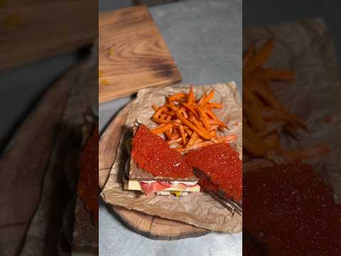 Готовлю клаб сэндвич.Рецепт в видео! #Салаты #шеф #кухня #готовка #крд #рецепты #еда