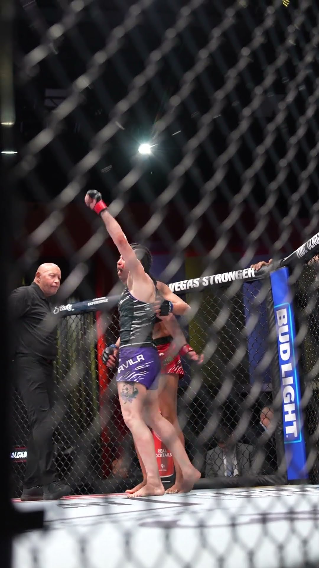 15 minutes of action to open the card! ? #UFCVegas102