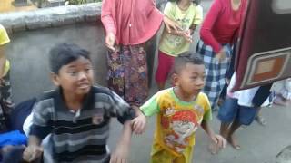 Adat Lombok Nyrogotang Kepengsunatan