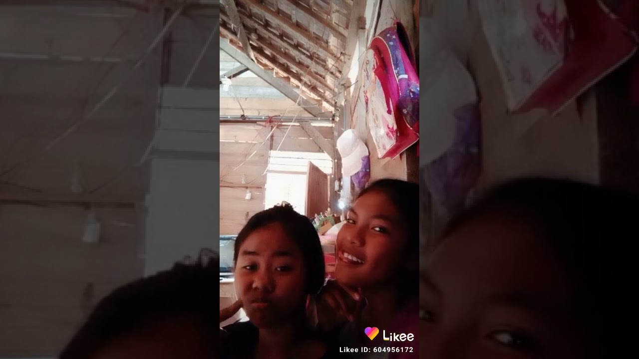 Sahabat adalah mereka orang yang menghargai satu sama lain ...