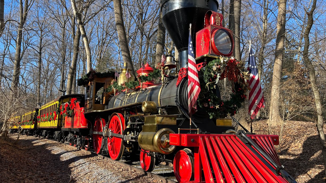 [4K] Harrisburg, Lincoln & Lancaster Railroad - Pennsylvania Christmas ...