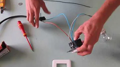Comment câbler un détecteur de mouvement ?