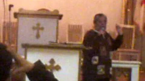 Pastora carmen Quiles ( 1ra Iglesia Lluvia de bend...