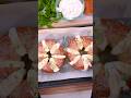 Making las crazy good viral cream cheese stuffed bagels