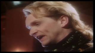 Wang Chung - Dance Hall Days (VH1 Pop Up Video '80s)
