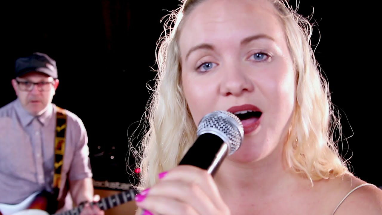 New Party Medley | Wedding Bands Staffordshire