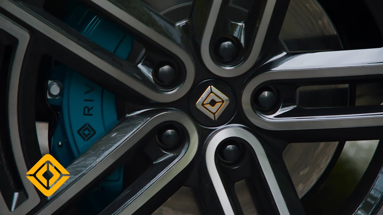 Video till Rivian rullar ut andra generationen av R1