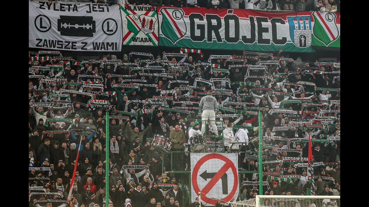Doping kibiców Legii na meczu z Wisłą Płock