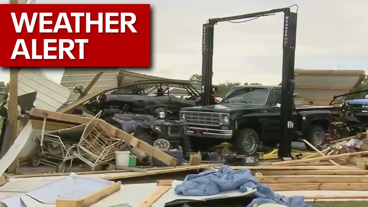 Latest: Alabama tornadoes cause destruction, cleanup underway - YouTube