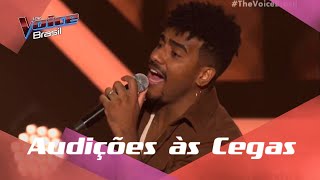 Thales Cesar sings &quot;É Natural&quot; in the Blind Auditions | The Voice Brazil | 13ª season