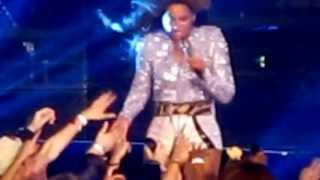 Beyonce - I Will Always Love You / Halo (Live at O2 Arena 04/05/13)