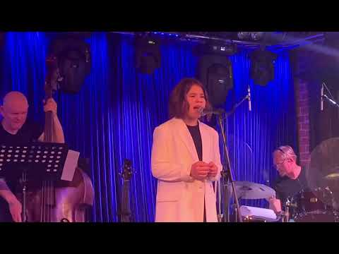 God bless the Child (Nikki Yanofsky) -Лёля Лозбинева 11 лет