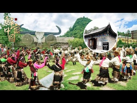 Video: Kehidupan sehari-hari orang-orang bawah laut dalam foto-foto oleh Jason Isley