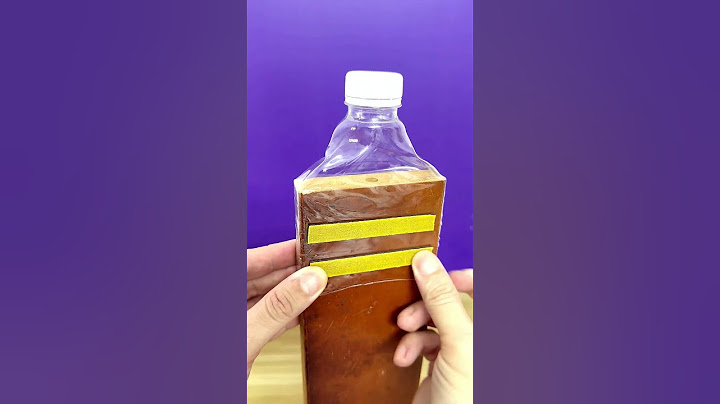 Be Sure To Remember This Simple Bottle Trick Makes Phone Charging So Much Easier! #lifehacks #tips