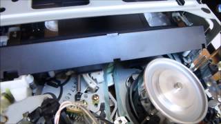 VHS\/VCR Recorder, see how it works.