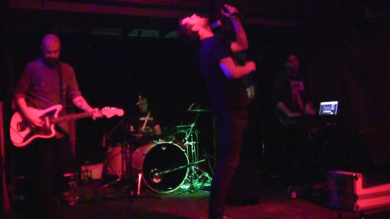 THE TWILIGHT SAD - REFLECTION OF THE TELEVISION (LIVE) EXHAUS TRIER 26.04.2012