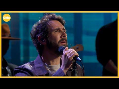 Josh Groban performs 'Skyfall' live on 'GMA'