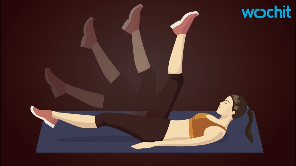 ejercicios en la cama para adelgazar piernas