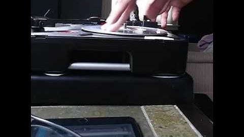 Instagram 1min snippet with Numark Pt01 and Raiden Fader!