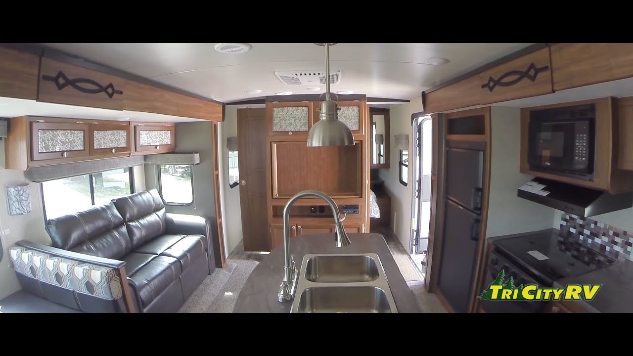 27 ft travel trailer