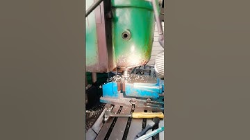 FINAL PRODUCT, GETTING TO SQUARE BAR ON UNIVERSAL MILLING MACHINE IN MANUFACTURING WORKSHOP