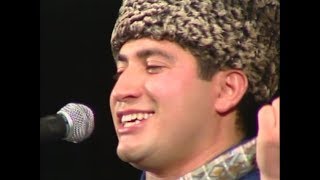 Aşıq Ramin Qarayevin“Sazımda Avazımda“adlı solo konserti(13.03.2011-Aktyor evi)
