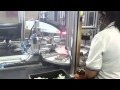 Mesa giratória con servo
