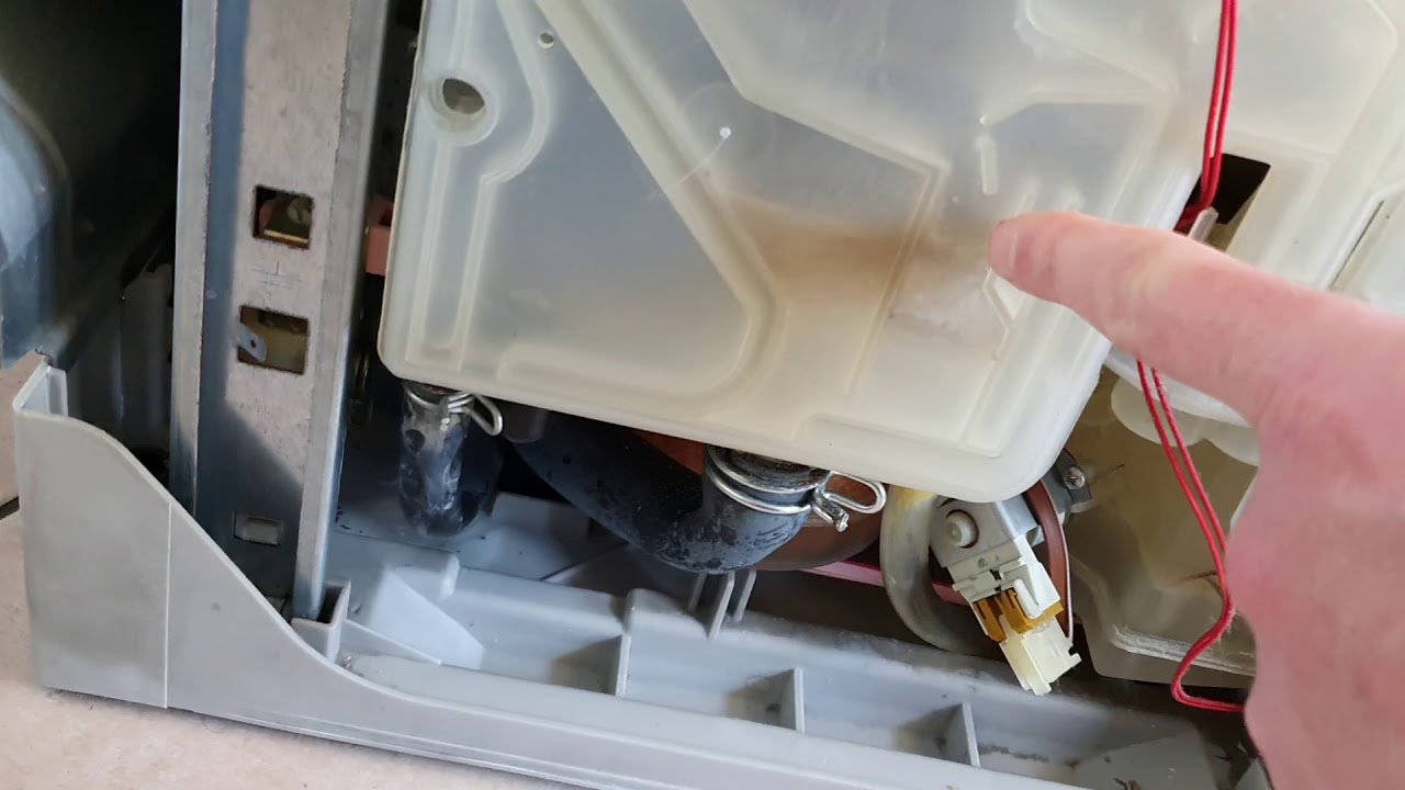 Riparazione perdita acqua Lavastoviglie Electrolux ESF 6240 - YouTube