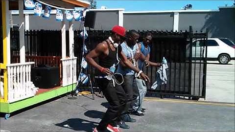 October 12, 2013 Stileet RAKE AND SCRAPE OR NUTTIN AT ALL Edited