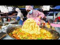 Top 10 Best Street Foods from Around the World!!