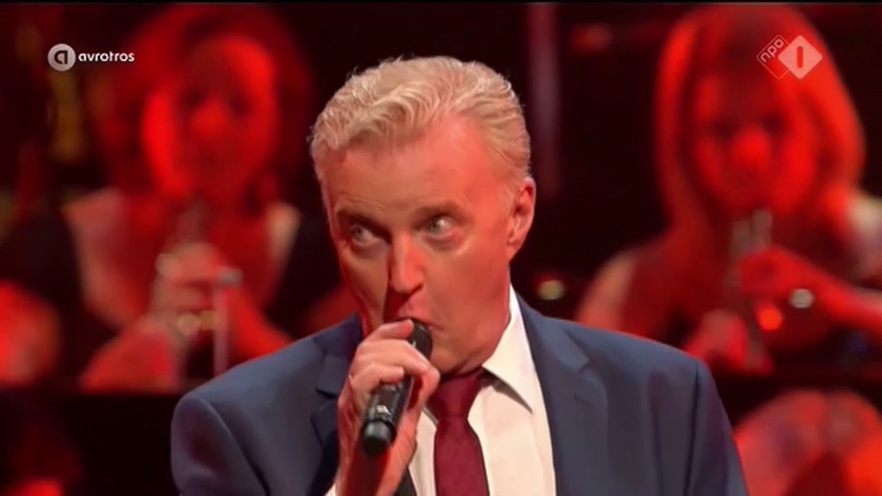 Ilse de Lange en André van Duin  Aan de Amsterdamse grachten