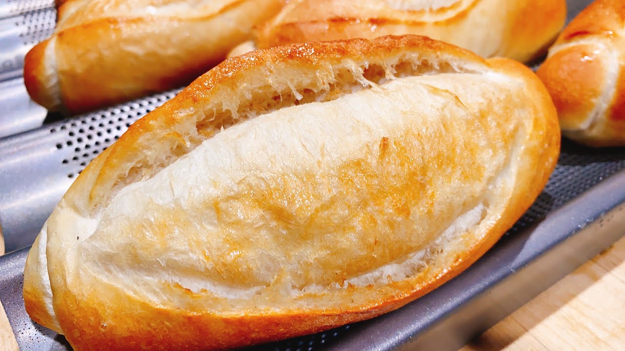 17-Tạo hình và Rọc Bánh Mì Việt Nam để bánh mì bung cánh - Bread ...