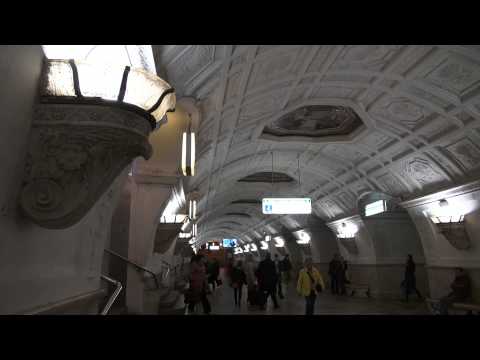 Wideo: Największe metro na świecie to metro w Moskwie
