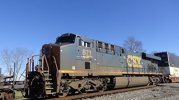 CSX ES44AH 918 w/ Weird K5HL Leads Intermodal Z-Train Q025-22 on 12/22/20