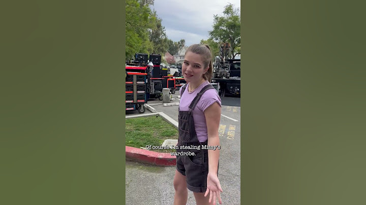 Weeks away from all new #YoungSheldon — of course we're going to give you BTS to get you excited 😉