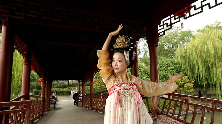 Chinese ancient fashion makes a comeback - DayDayNews