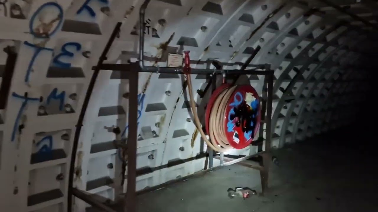 Belsize Park Deep Level Air Raid Shelter = Part 1