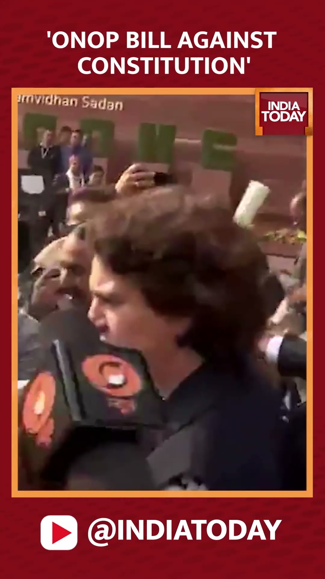 Priyanka Gandhi Lashes Out At Modi Government Over One Nation, One Election Bill #shorts