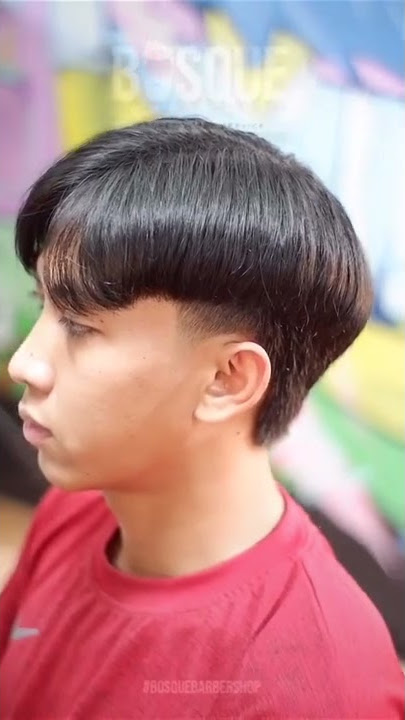 potongan rambut zaman sekarang model A.K.A belah tengah