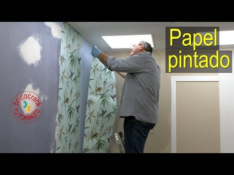 Poner papel pintado encolando solo la pared (Bricocrack) 